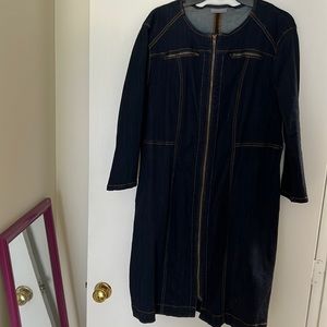 New York & Company Sz:XL Dark Blue Denim Shirtdress w/pockets for any occasion.